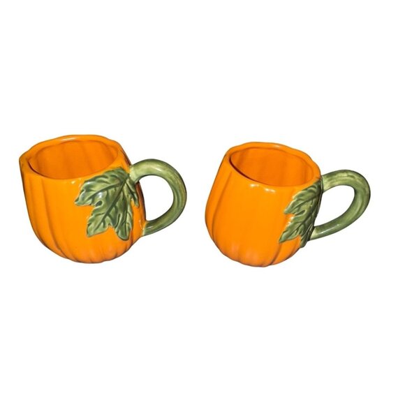 Set Of 2 Pumpkin-Shaped Ceramic Coffee Mugs With Green Leaf Handles - Picture 1 of 7
